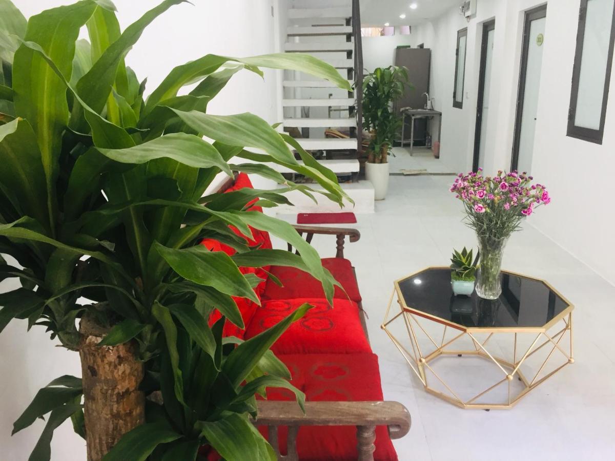 Hanoi Cozy Homestay Long Bien Hanói Exterior foto