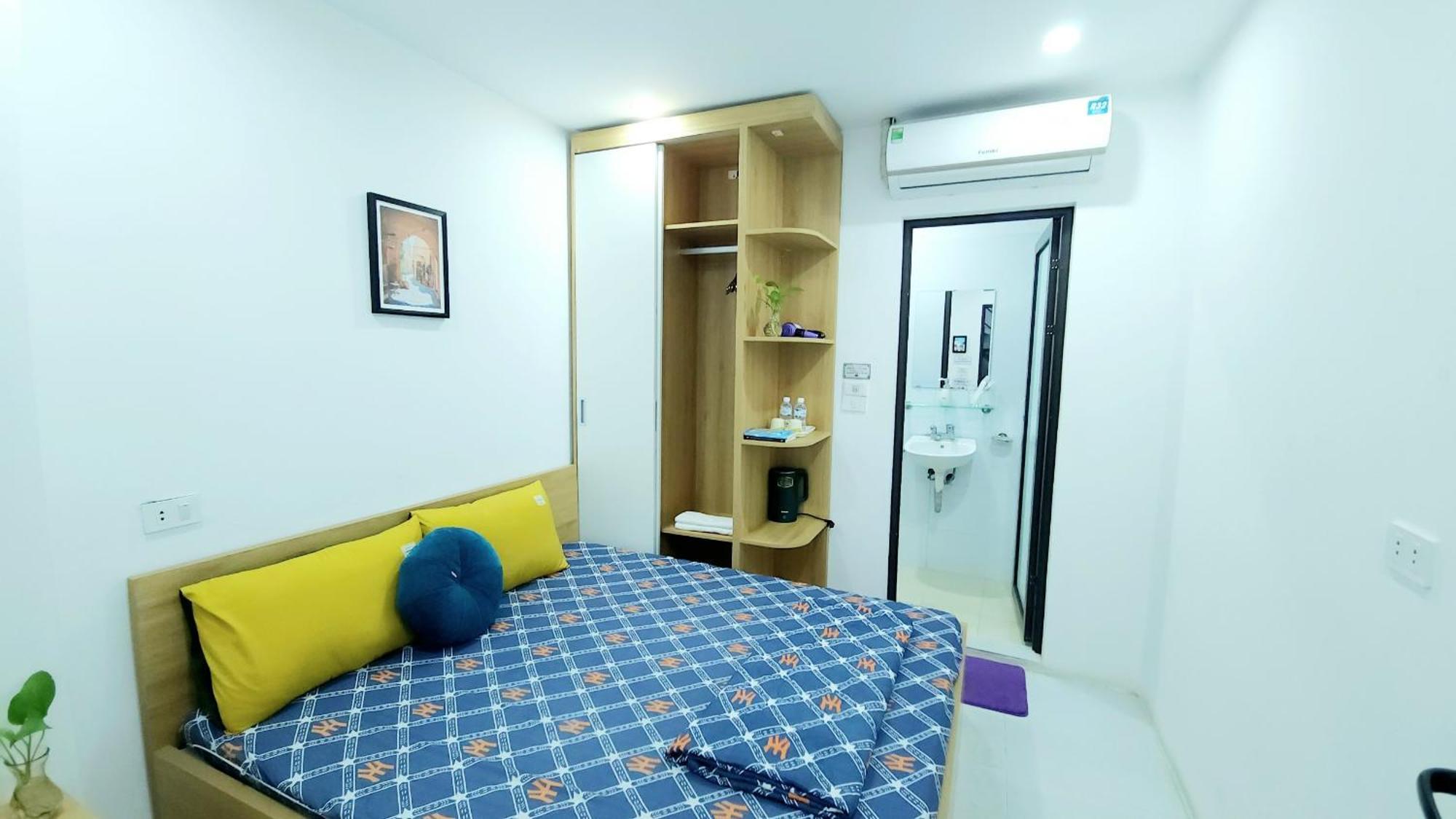 Hanoi Cozy Homestay Long Bien Hanói Exterior foto