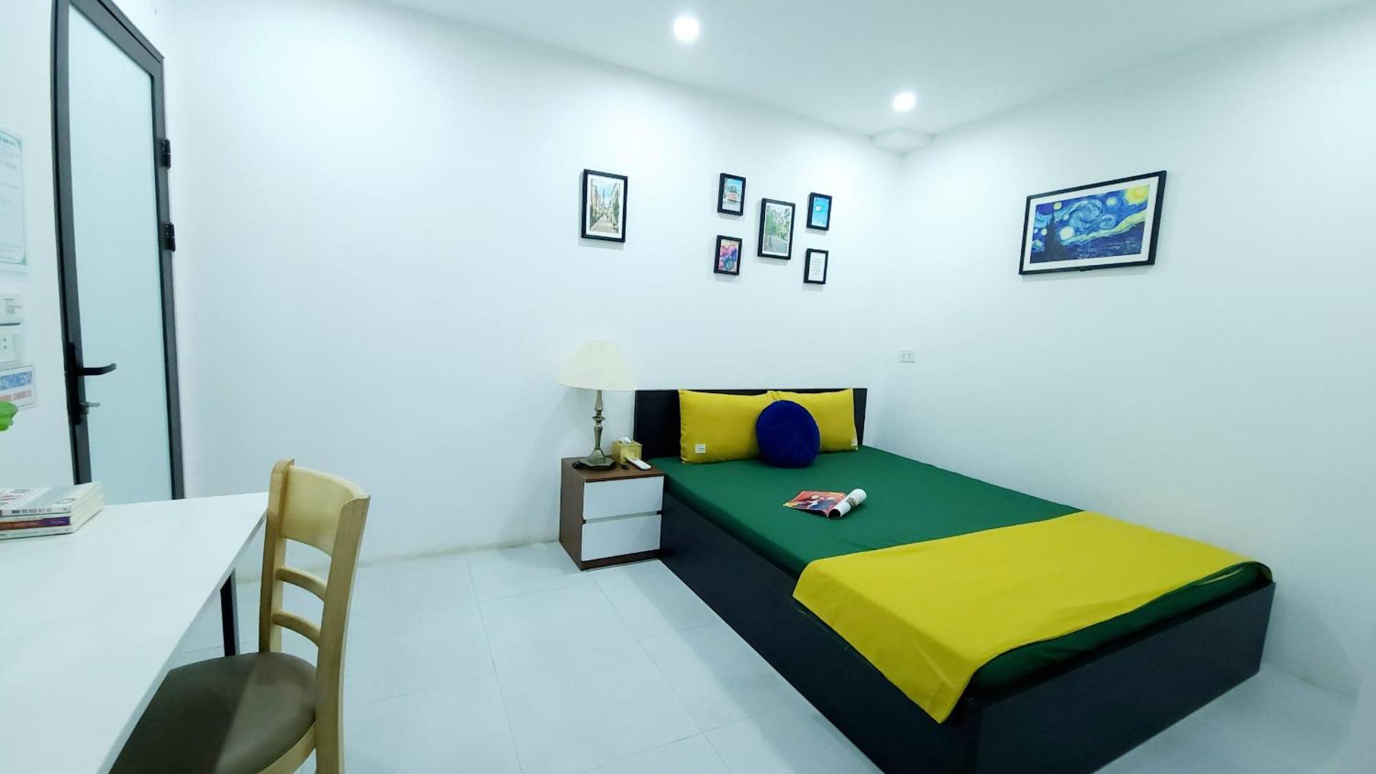 Hanoi Cozy Homestay Long Bien Hanói Exterior foto