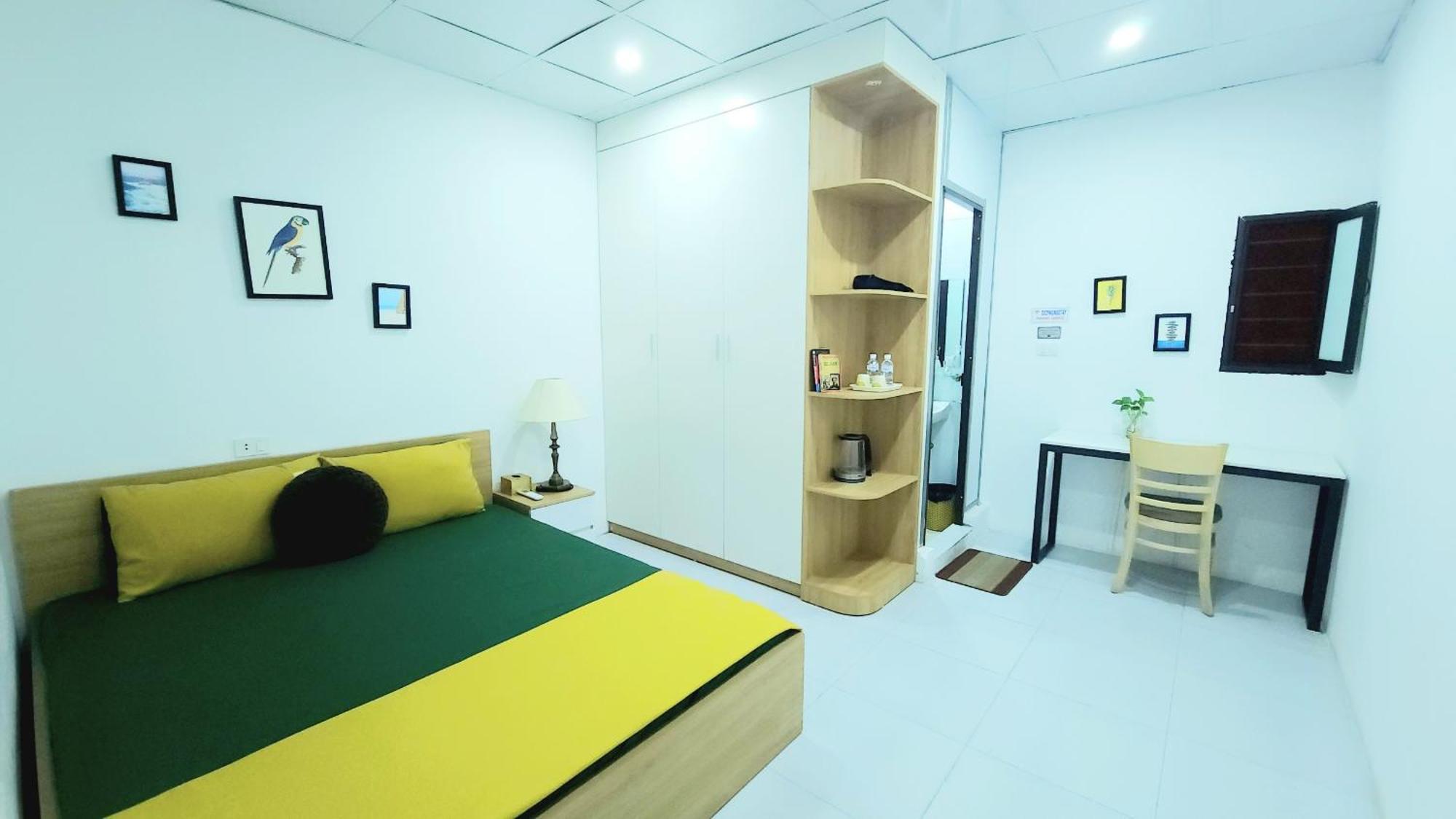Hanoi Cozy Homestay Long Bien Hanói Exterior foto