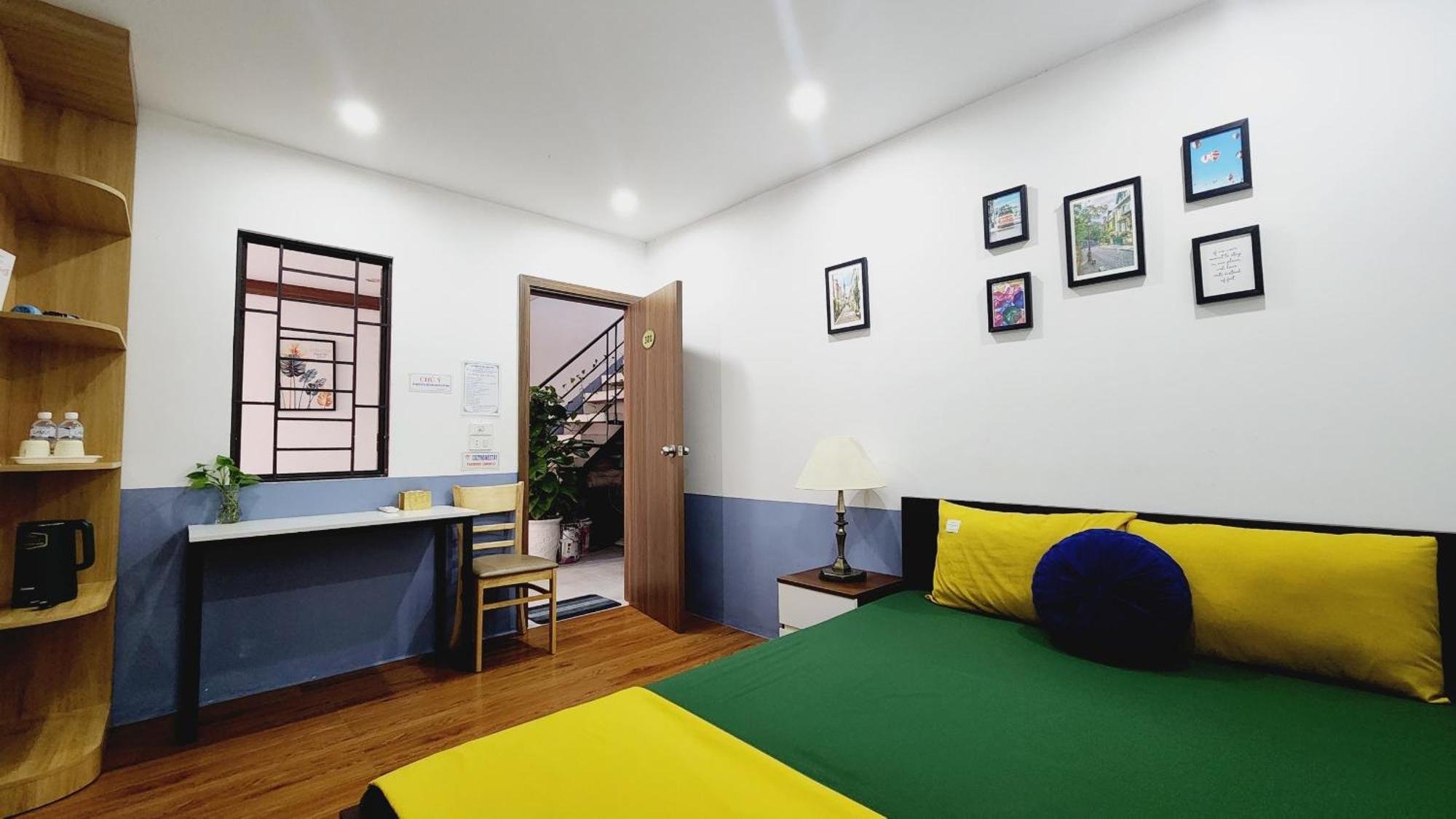 Hanoi Cozy Homestay Long Bien Hanói Exterior foto