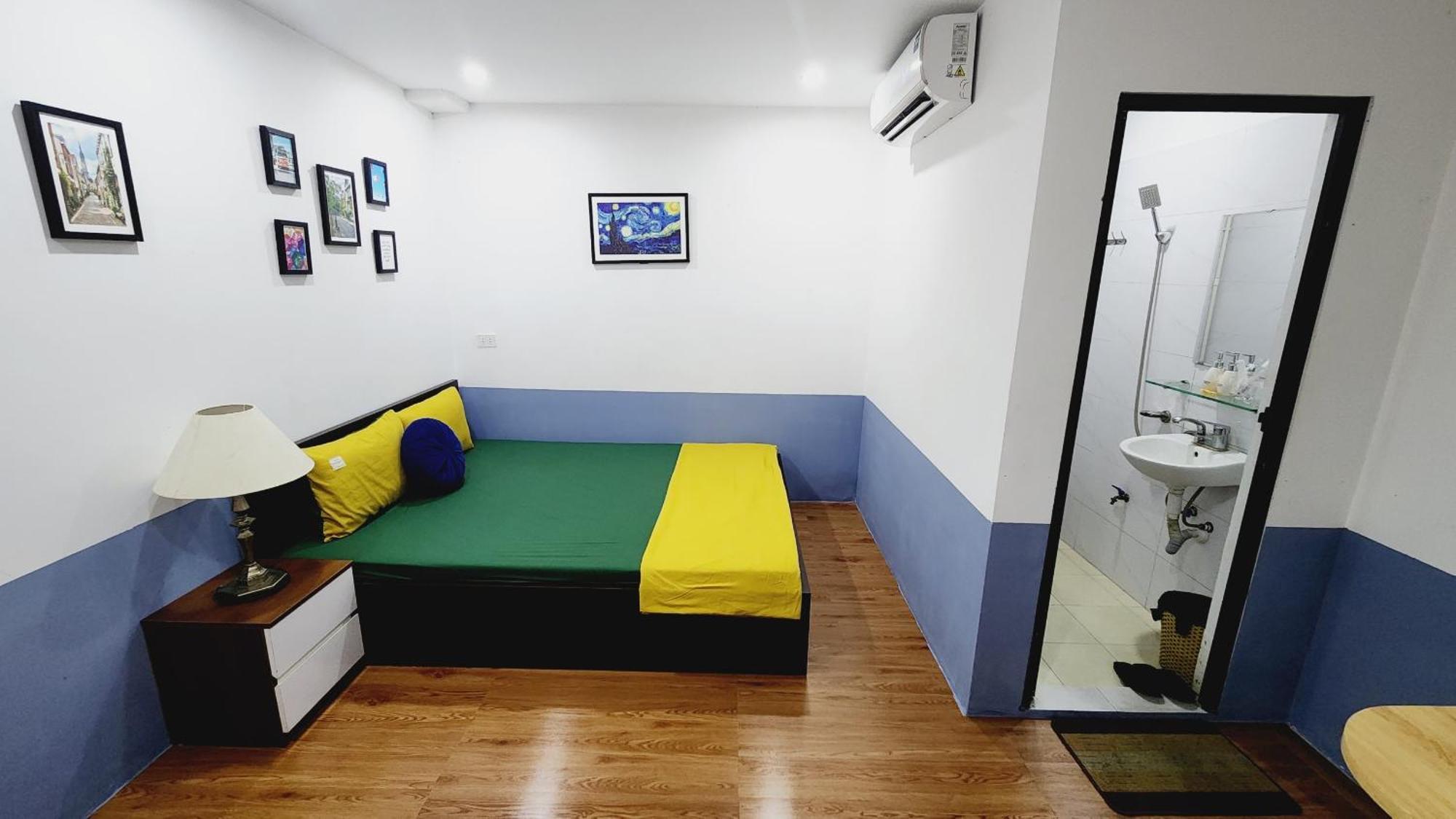 Hanoi Cozy Homestay Long Bien Hanói Exterior foto