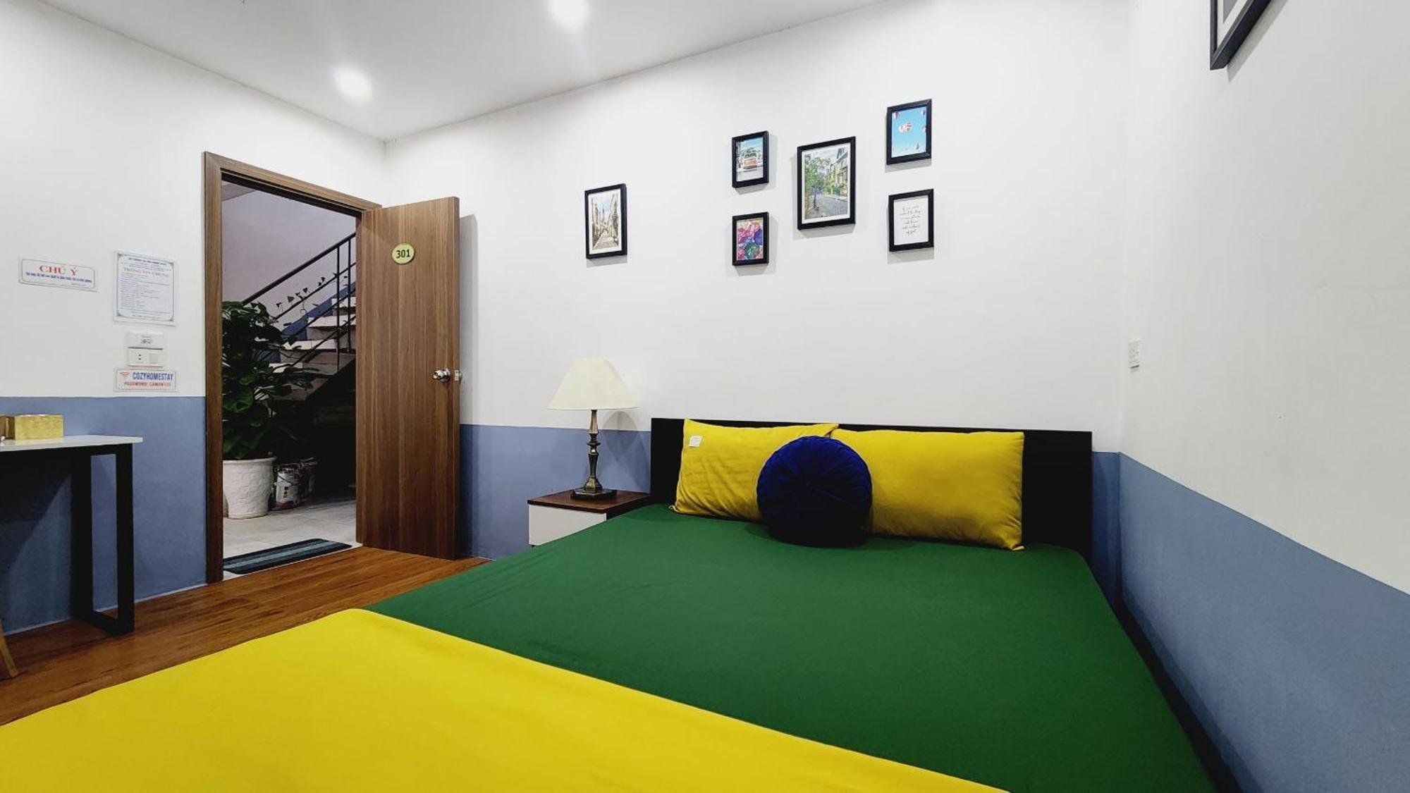 Hanoi Cozy Homestay Long Bien Hanói Exterior foto