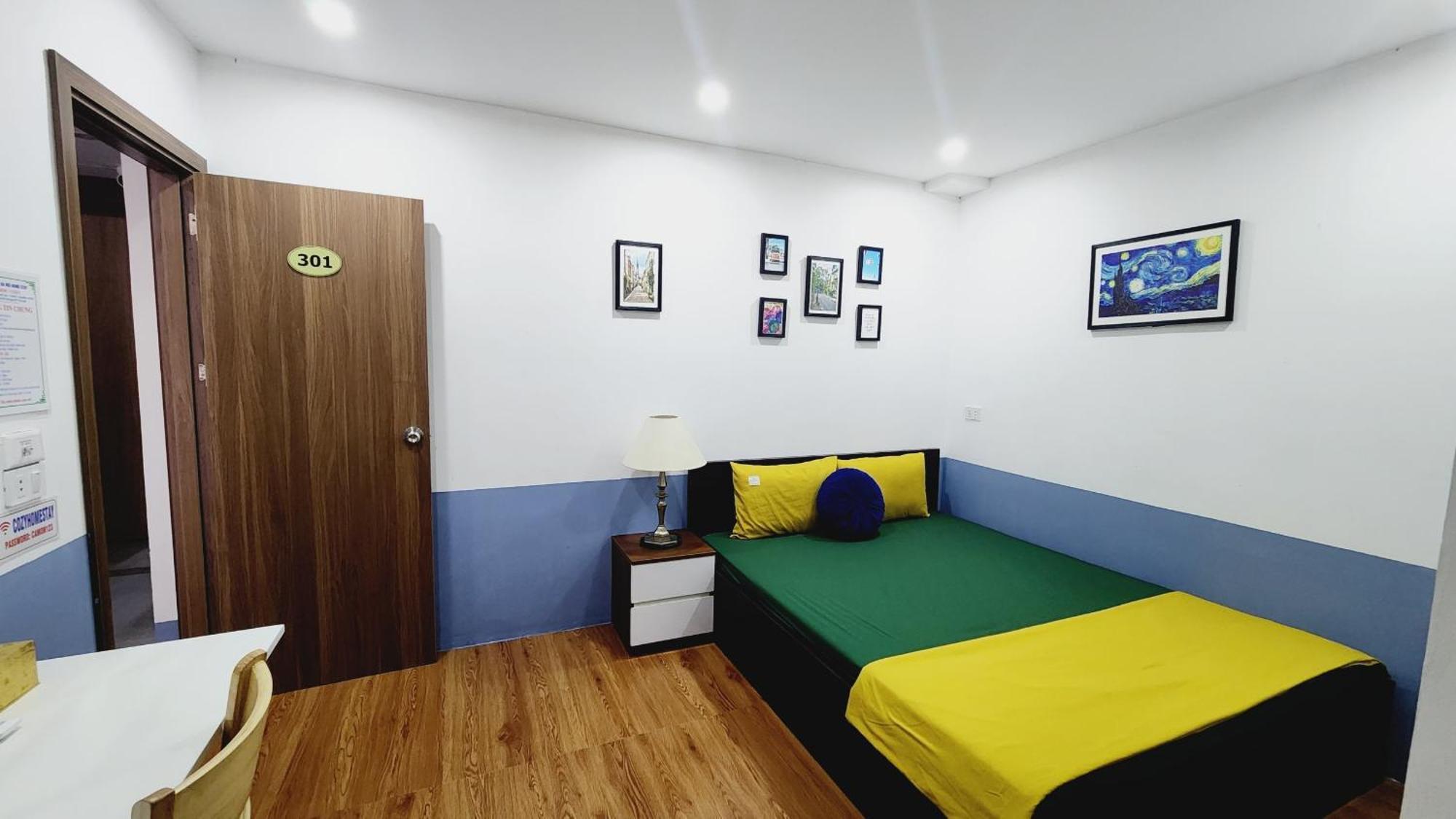 Hanoi Cozy Homestay Long Bien Hanói Exterior foto